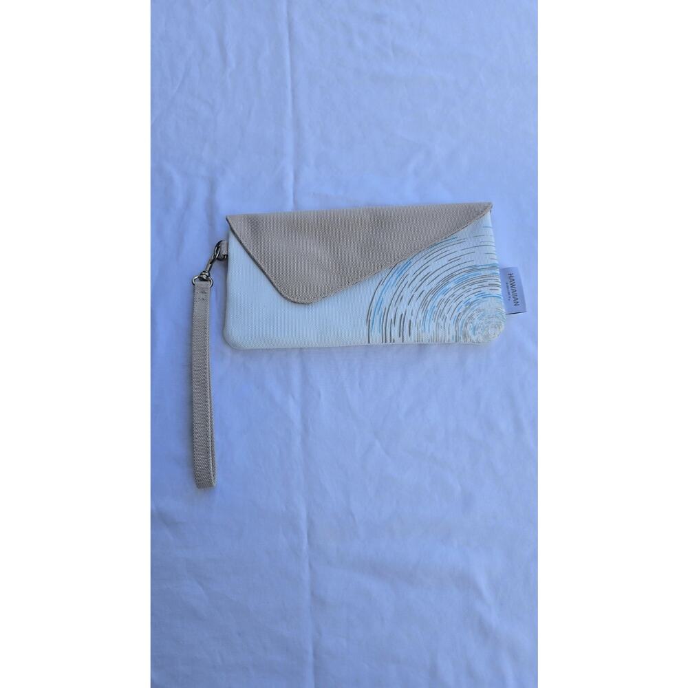 NOHO HOME Clutch Bag Womens Small White Canvas Hawaiian Airlines Wristlet Beach